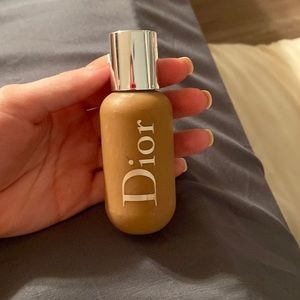 DIOR BACKSTAGE FOUNDATION